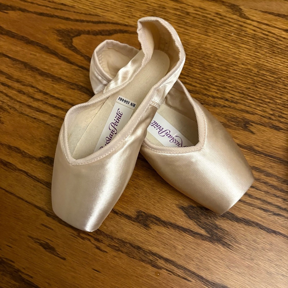 RUSSIAN Pointe - Rubin 36 w3 v2 FS V cut